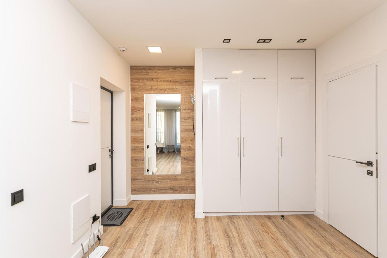 Petrovdom 190-199-216 In Spacious Apartments At Rc New York Concept House Киев Экстерьер фото