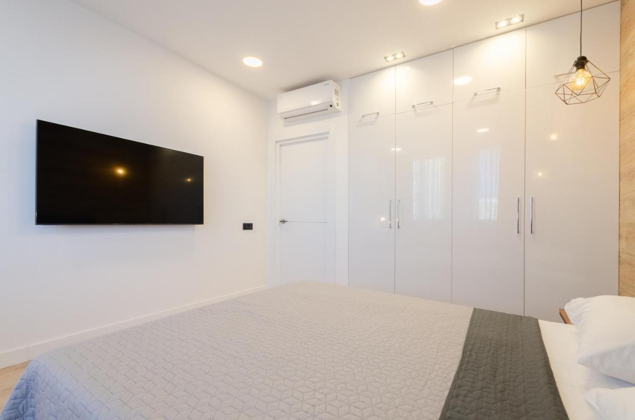 Petrovdom 190-199-216 In Spacious Apartments At Rc New York Concept House Киев Экстерьер фото